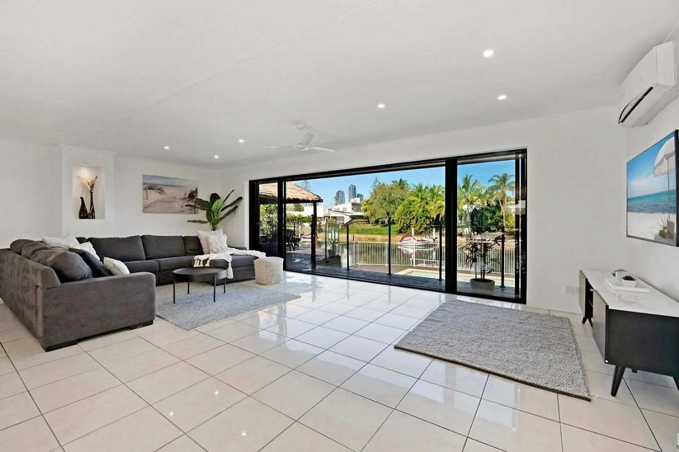 Holiday home Sandy Shores - Large Family Retreat Gold Coast